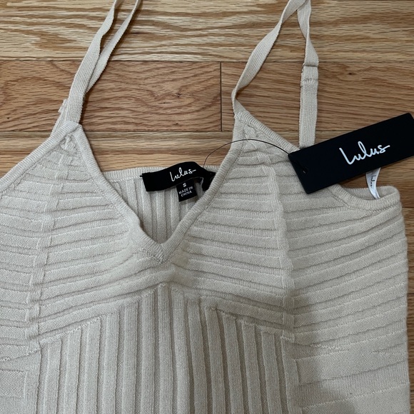 Lulus tan textured tank - NWT - Picture 3 of 3